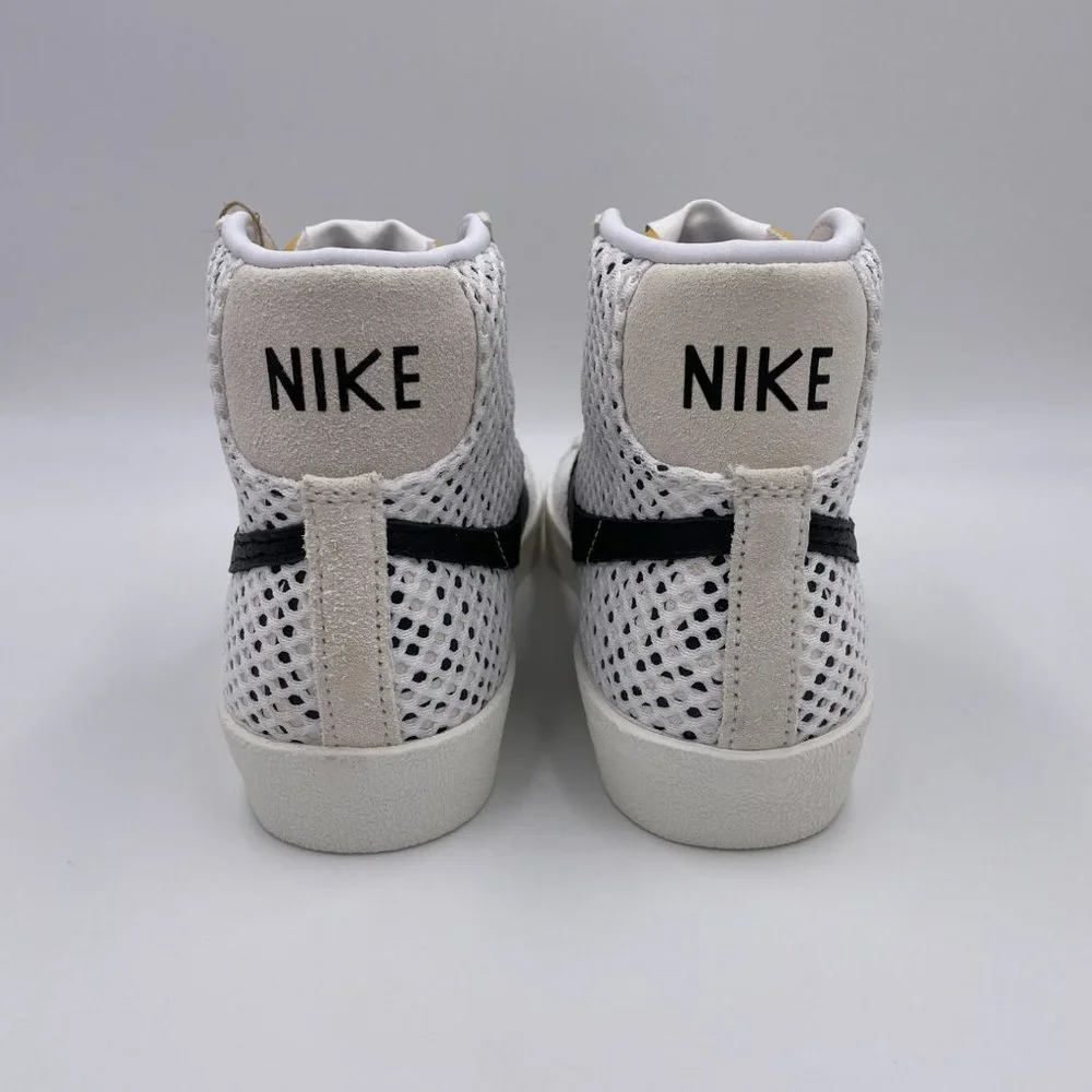 Nike Blazer Mid '77 Black / White Womens Shoes